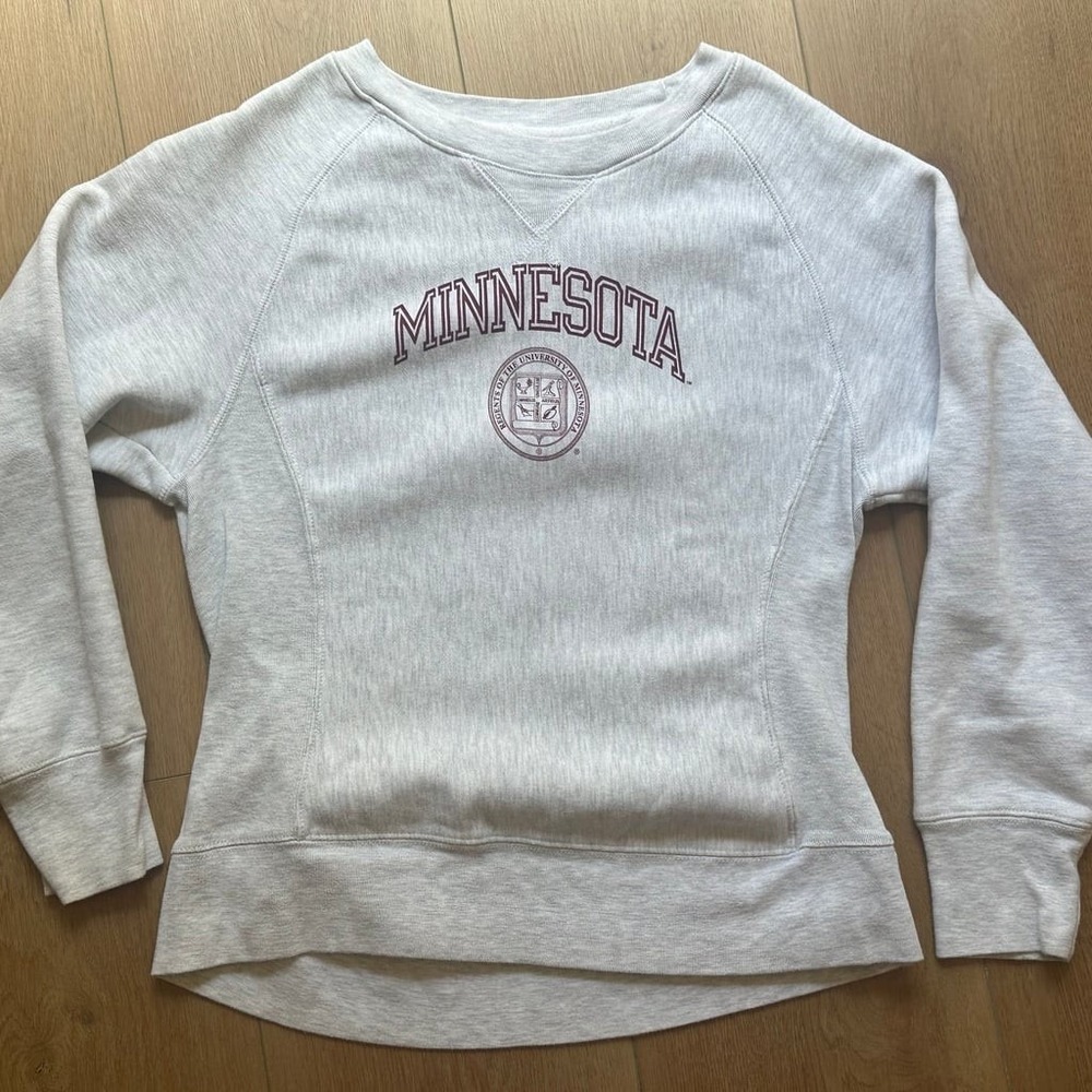 University of Minnesota Gray Sweatshirt Graphic Logo Crewneck Pullover L Women